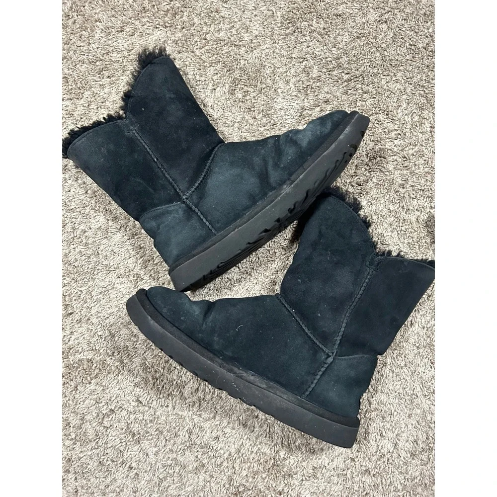 UGG Constantine Black Suede Side Lace Up‎ Sheepskin Boots Slippers Grunge Size 8